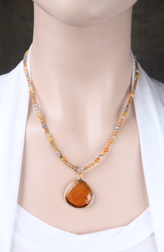 Topaz Crystal/Stone Glow, 20 length, $35.00, more details...