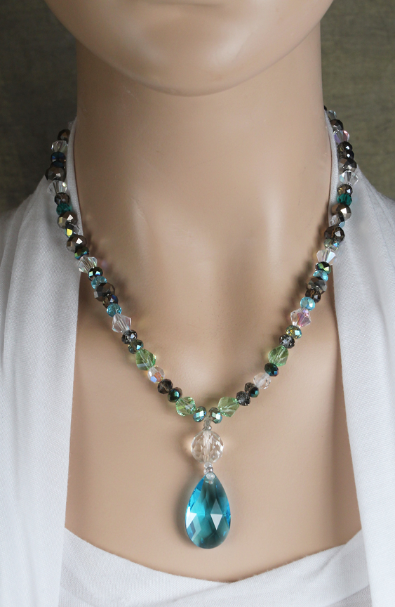 Turquoise Glow,  21 length,  $35.00, more details...